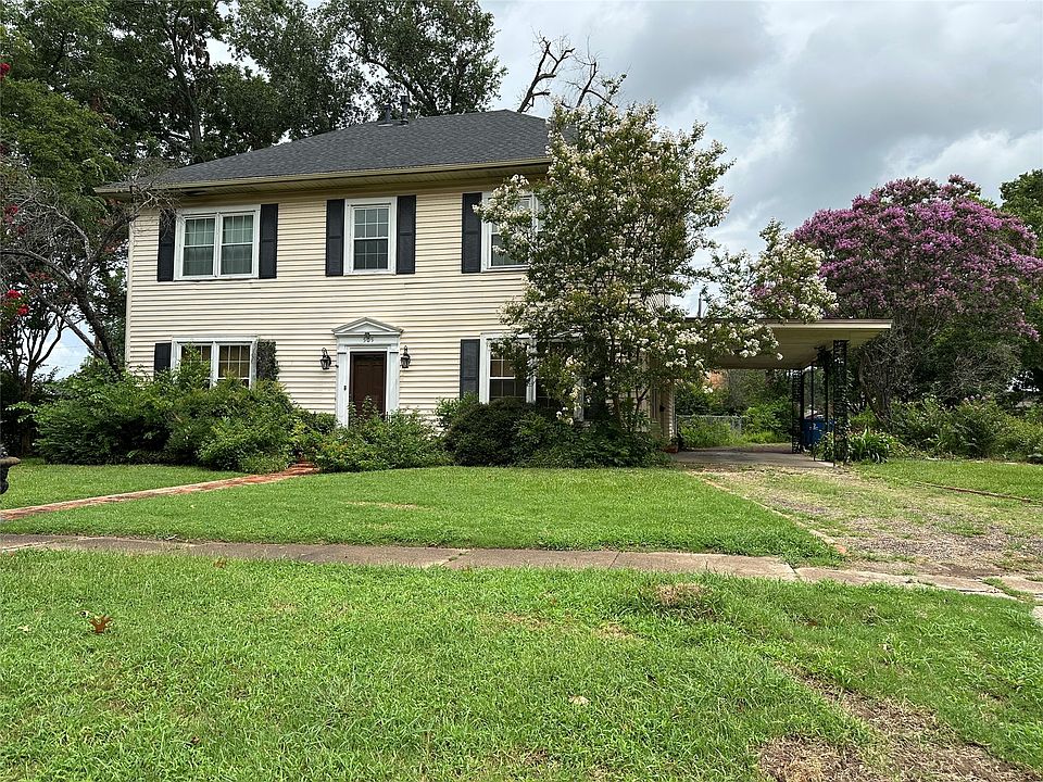 1st image of 509 E Main St