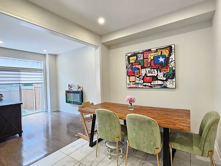 39 Ducharme Dr — Photo 9