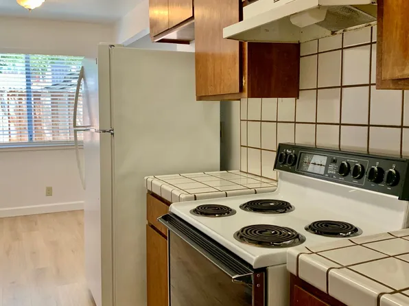 Gabilan 1471, 1471 Gabilan Dr #2, Hollister, CA 95023