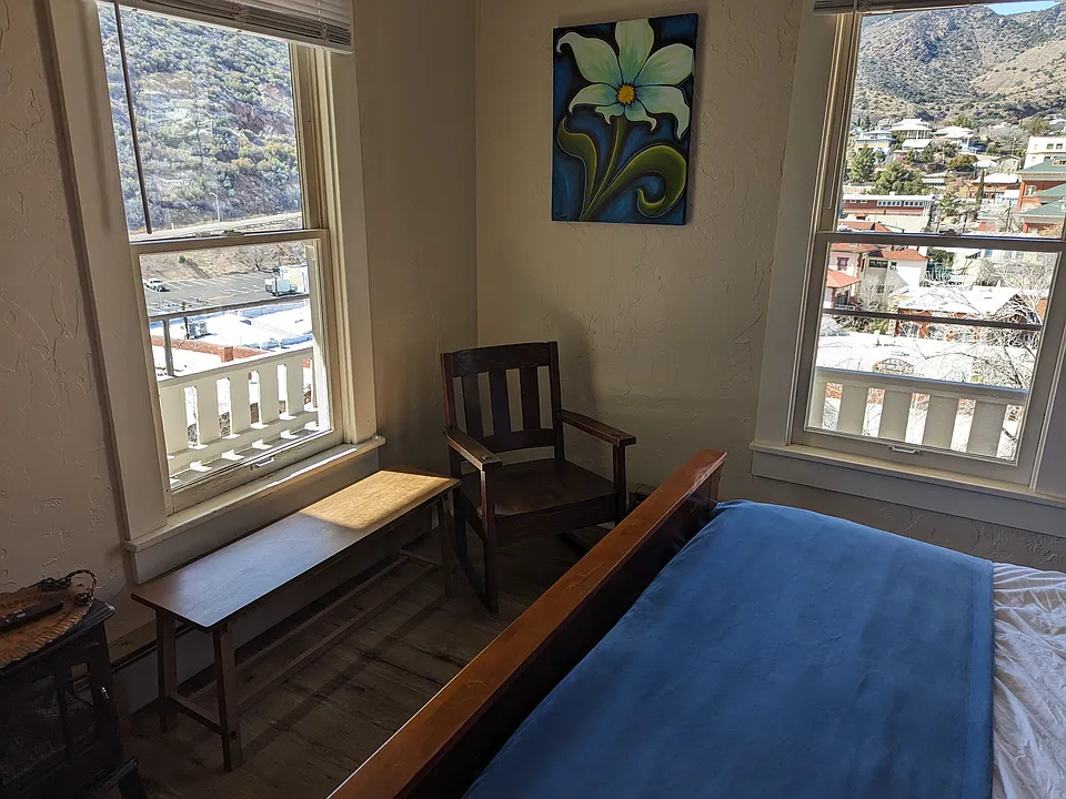 39B Ok St #4