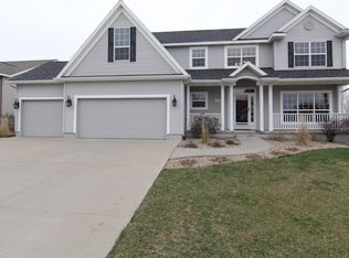 2440 Newcastle Rd, Marion, IA 52302