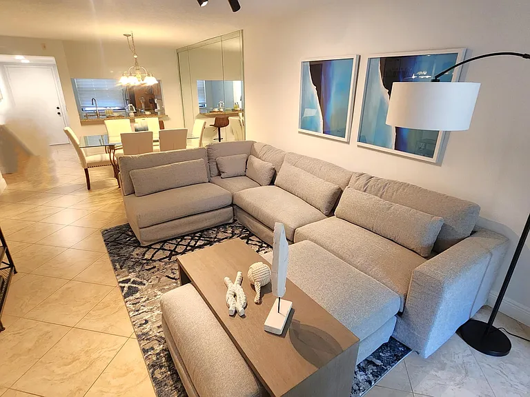 600 Egret Cir #7103 — Photo 3