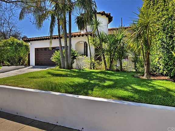 2nd image of 4115 Camellia Ave