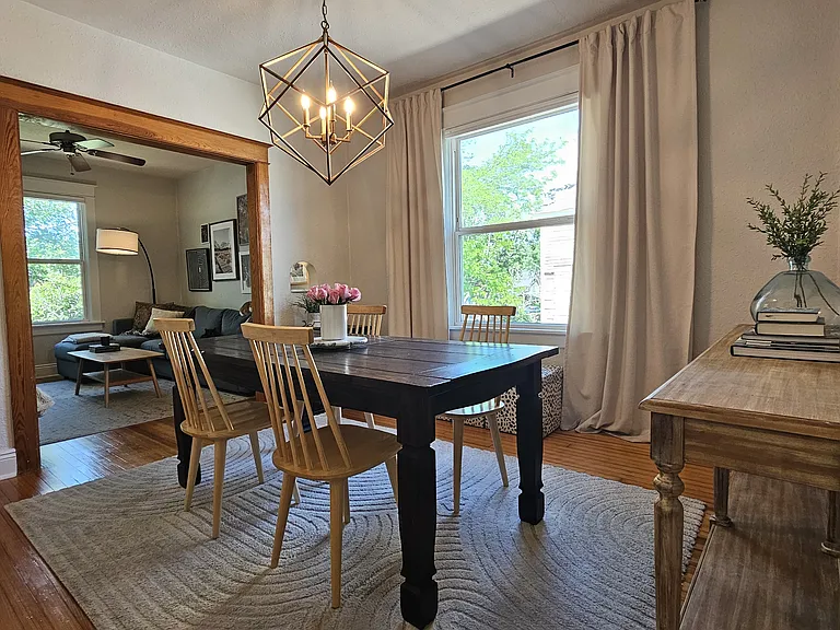 2624 W 33rd Ave — Photo 4