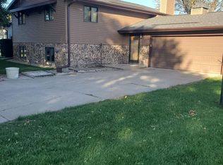 3407 F Ave, Kearney, NE 68847