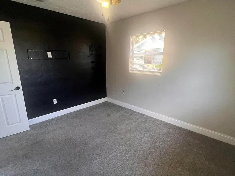3331 Kentucky St — Photo 17