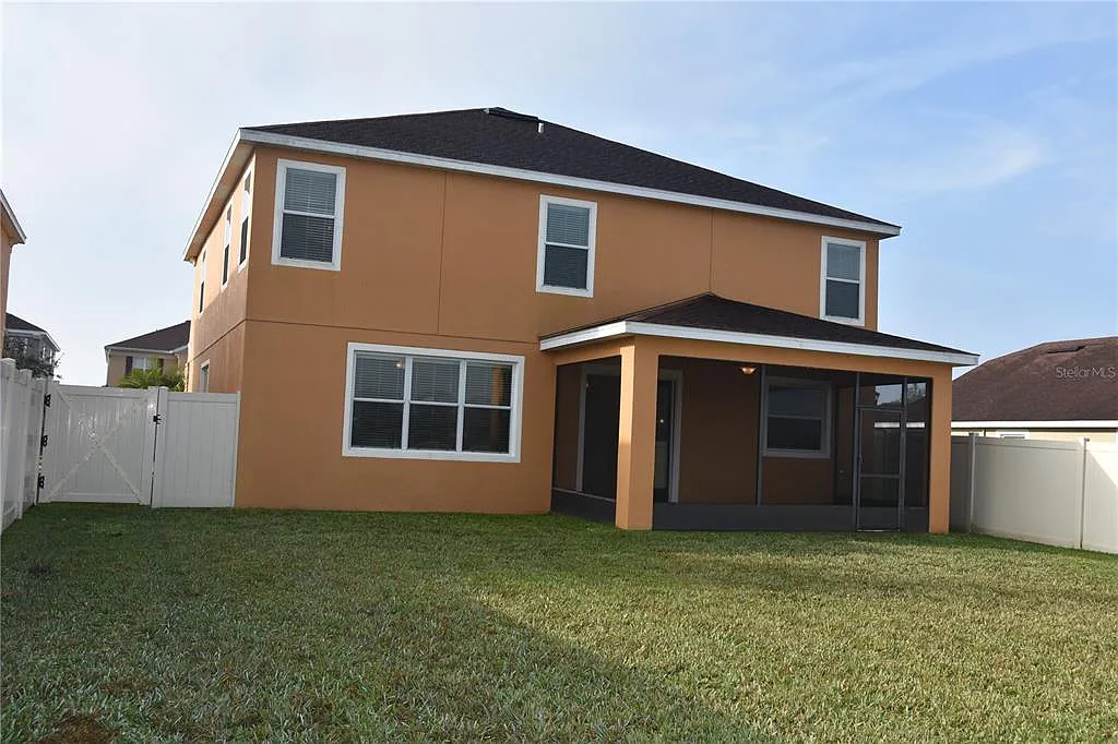 Building Photo - 2274 Geneva Dr