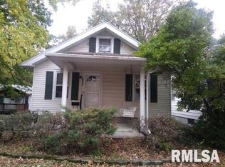 1909 S Lincoln Ave, Springfield, IL 62704