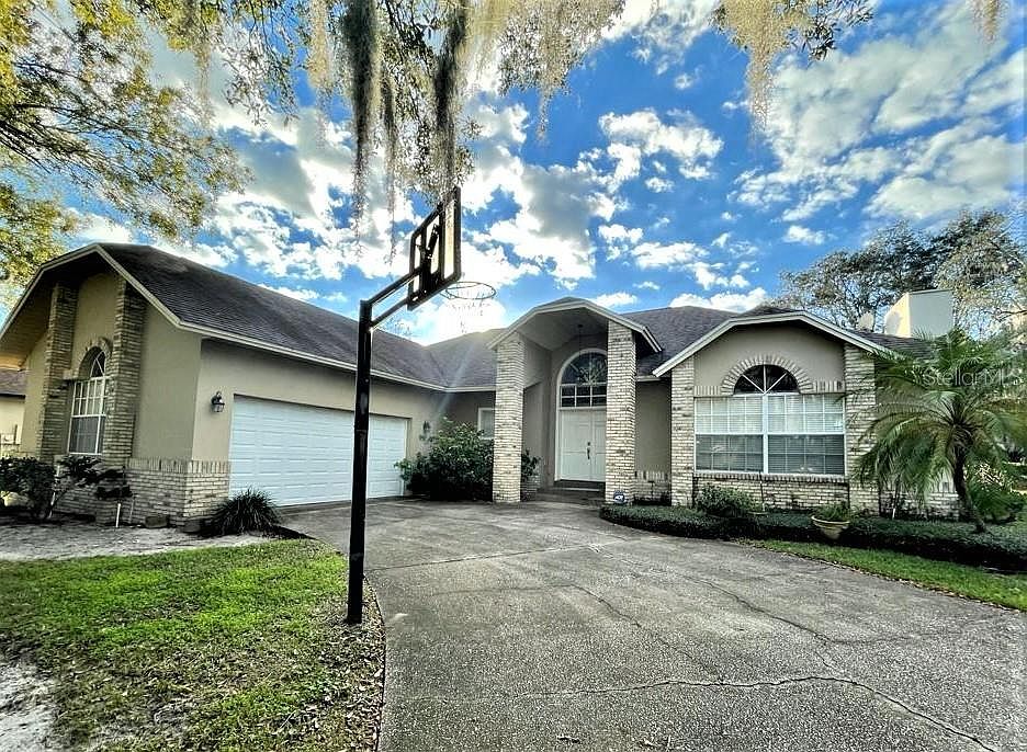 1st image of 4524 Village Wood Dr
