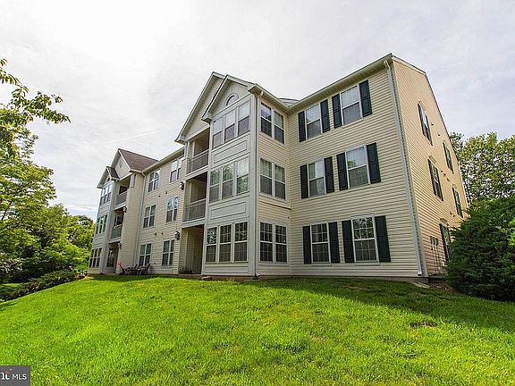 5th image of 7512 Snowpea Ct #143