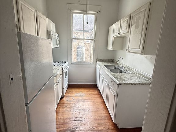 4th image of 4620 Saint Charles Ave #11379242
