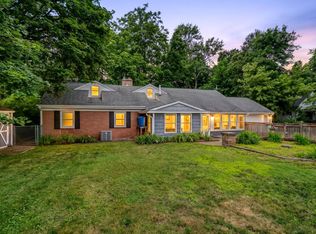 1218 Pinehurst Blvd, Kalamazoo, MI 49006