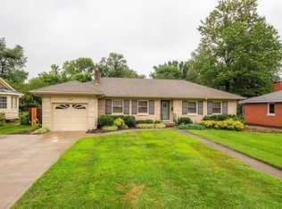233 Greenbriar Rd, Lexington, KY 40503