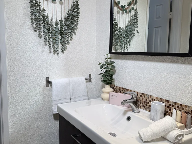 7980 Mission Center Ct #E — Photo 16