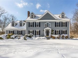95 Genesee Ln, Madison, CT 06443