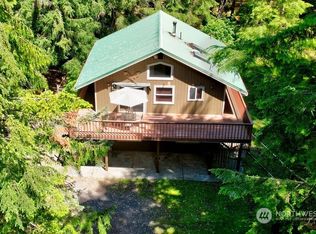 16725 Mountain Side Dr E, Enumclaw, WA 98022