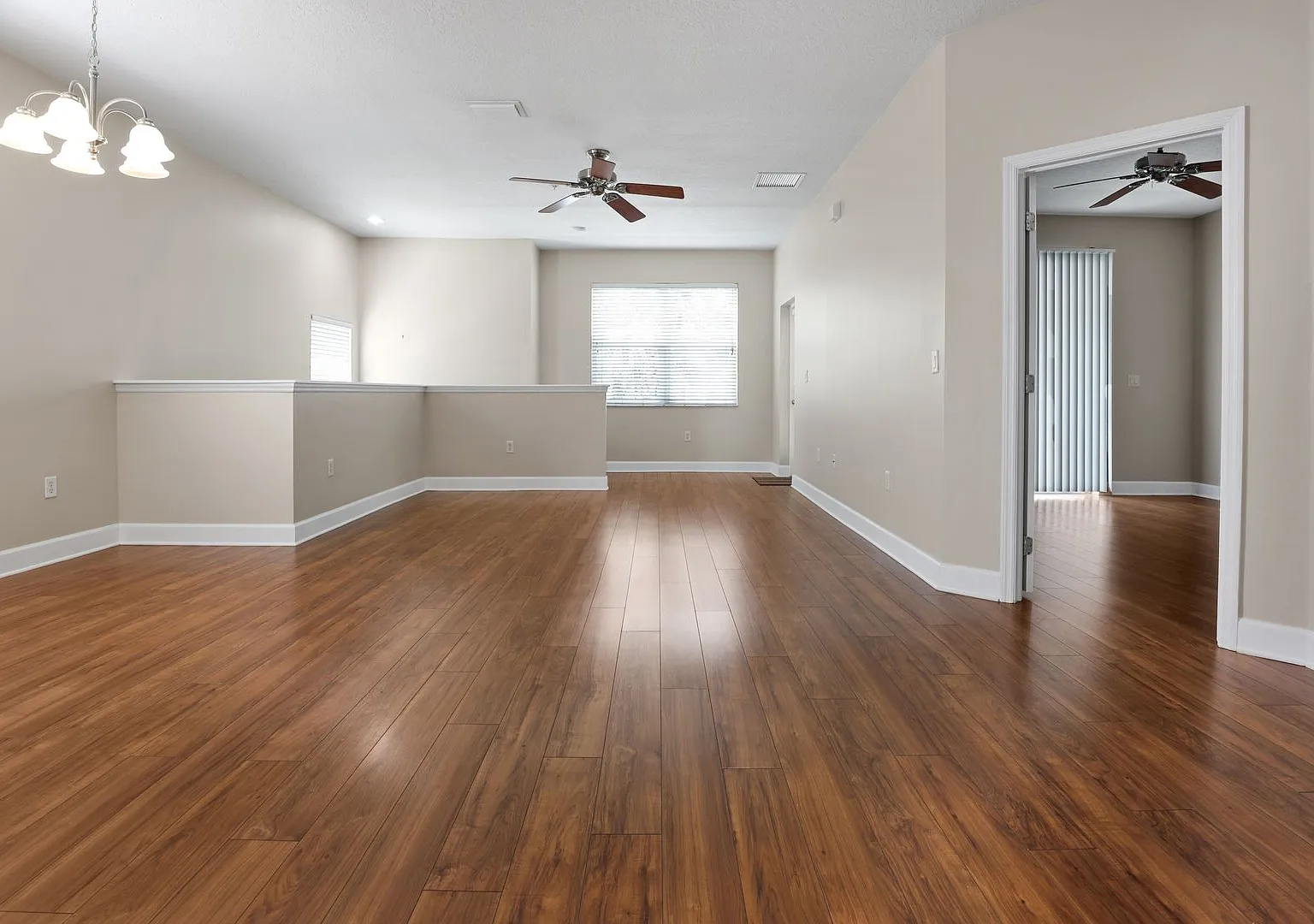 3bd/2bth Townhome in Stonehaven. Best Sarasota Location! — Photo 1