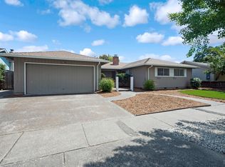 3630 Hacienda Dr, Santa Rosa, CA 95405