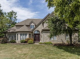 75 Valley Run Dr, Powell, OH 43065