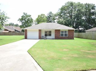 14 Club View Cir, Sallisaw, OK 74955