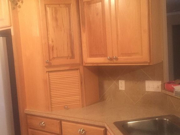 Appliance Garage in Kitchen 