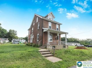 1713 Budd Ave, Bethlehem, PA 18018