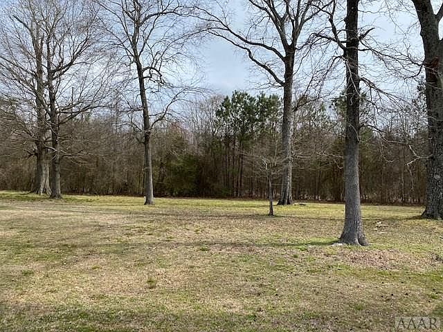 2nd image of 213 Bay Point Dr