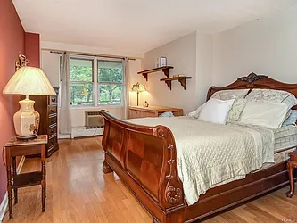 Sold by Robert E. Hill 