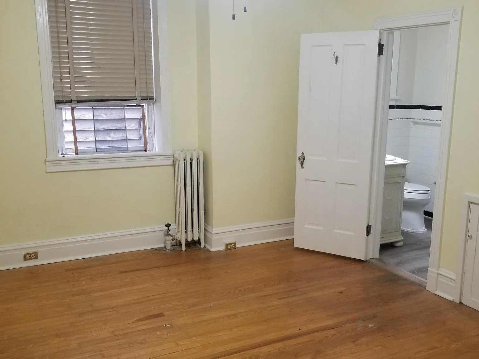 58 E Main St — Photo 4