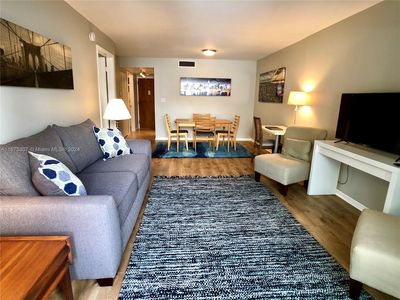 4101 Indian Creek Dr APT 302, Miami Beach, FL, 33140