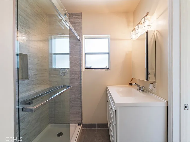 29119 S Highmore Ave — Photo 14