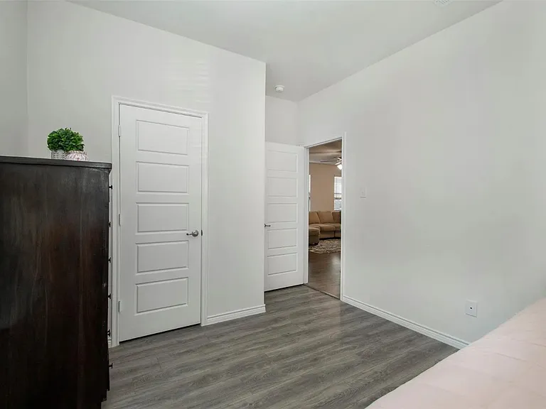 2348 Opaline Dr — Photo 10