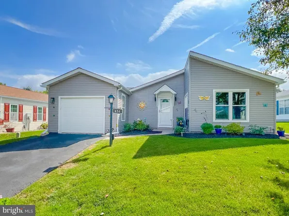 456 Grouse Ct W, New Hope, PA 18938