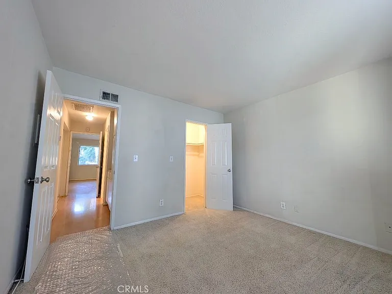 1965 Coulston St #10 — Photo 42
