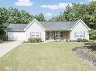 312 Cobb Ct, Hampton, GA 30228