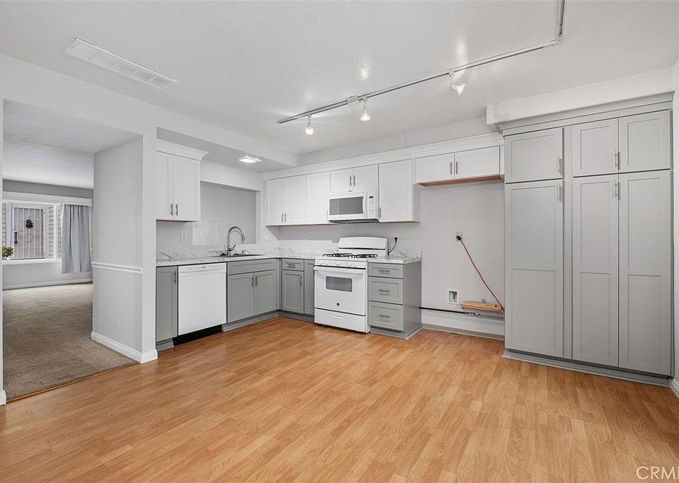 1st image of 25885 Trabuco Rd APT 16