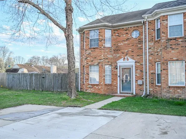 705 Sutherland Dr, Chesapeake, VA 23320
