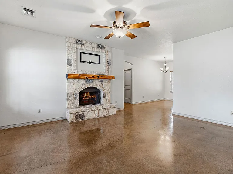 10215 Twin Lake Loop — Photo 3