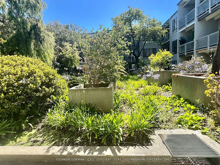 5 Admiral Dr #F208 — Photo 13