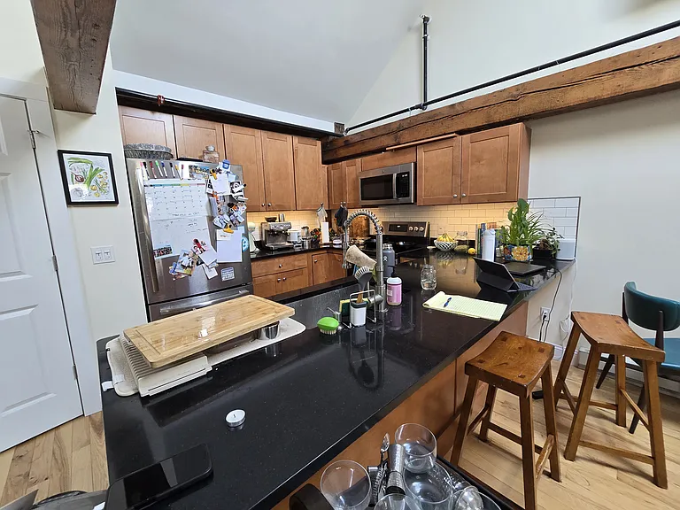 130 W Canal St #K — Photo 14