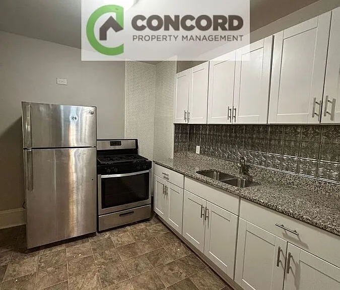 305 W Fisher Ave — Photo 7