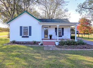 435 Canaan Rd, Mount Pleasant, TN 38401