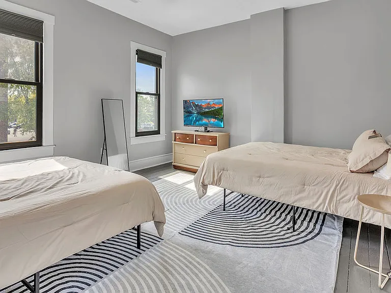 139 S 8th St #137 — Photo 19