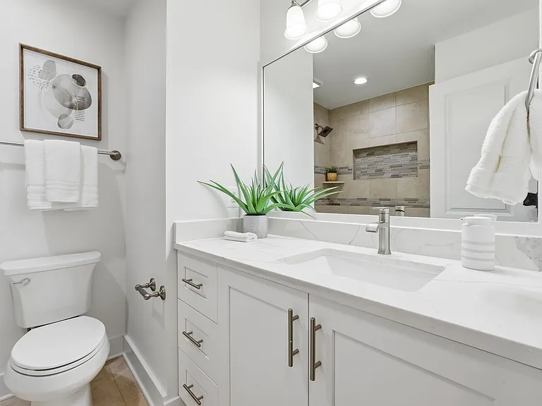 7504 Dolce Dr — Photo 15