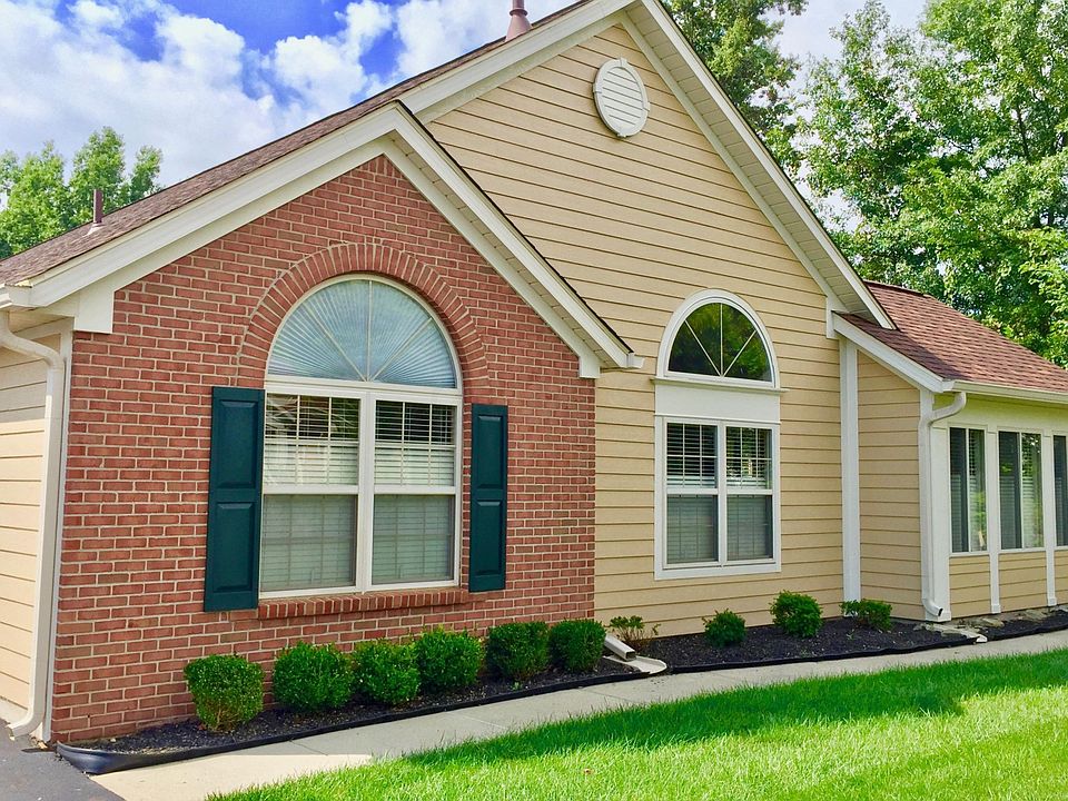 1st image of 4707 Wenham Park