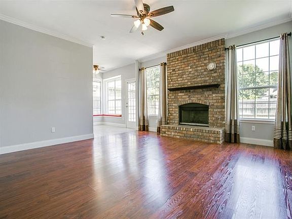 5th image of 5304 Crescent Lake Dr