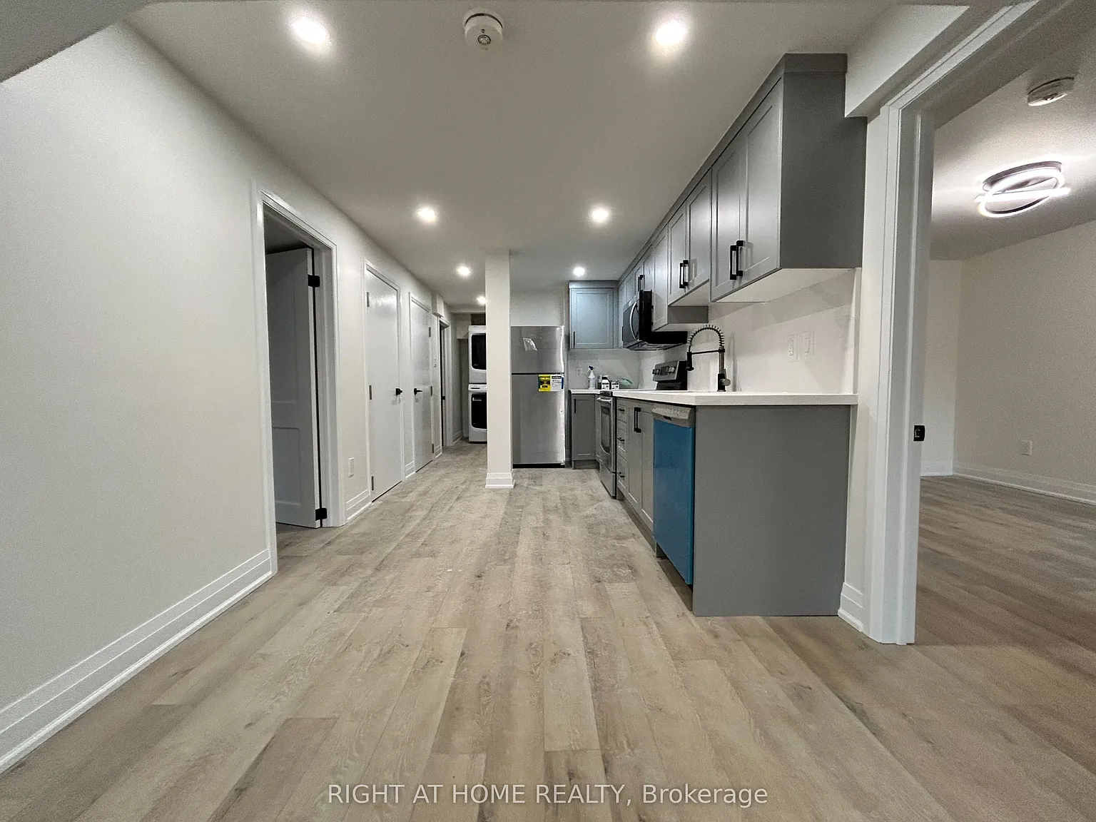 3 bed, $2,250 — Photo 4