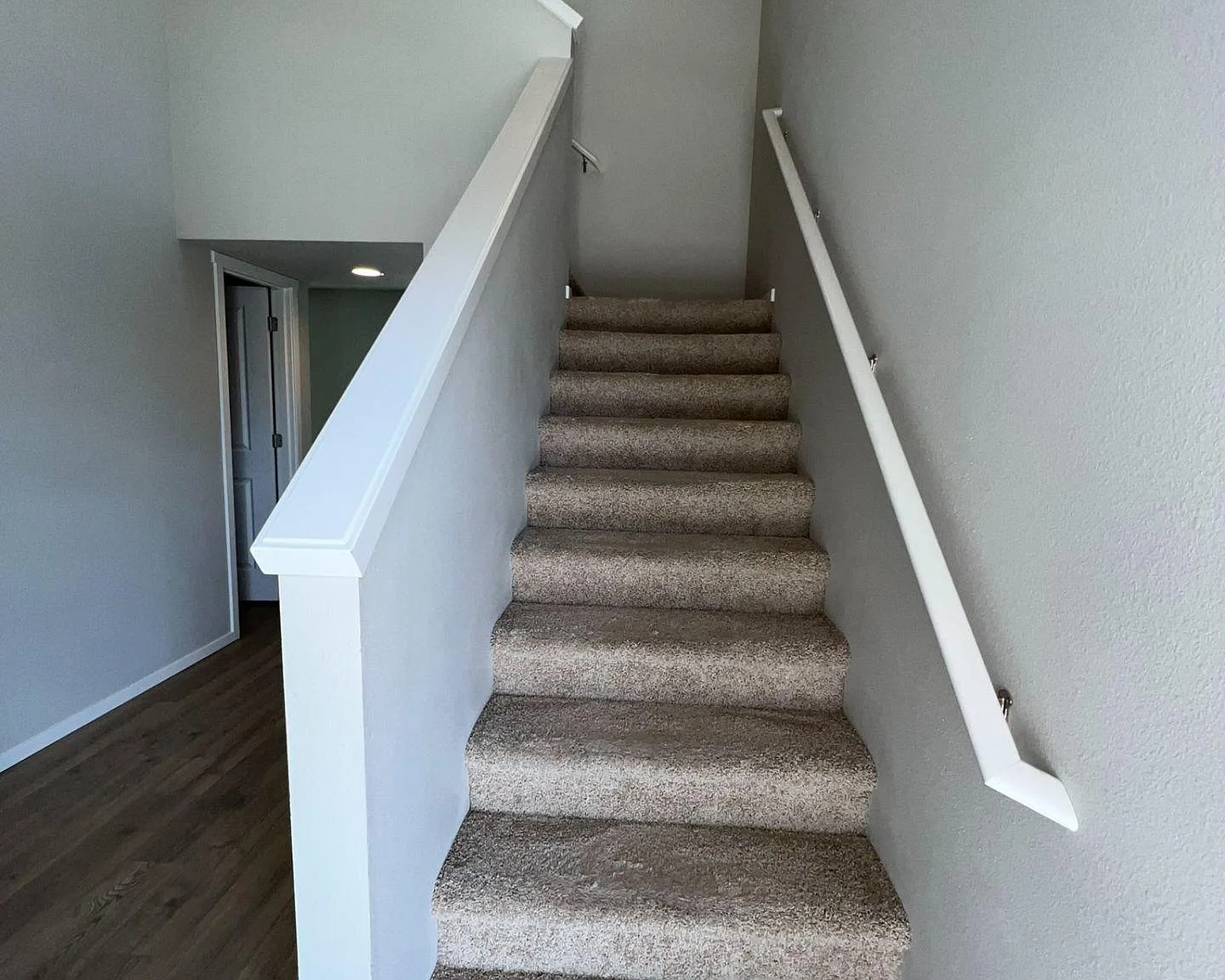 4 bed, 1801 sqft, $2,995 — Photo 4