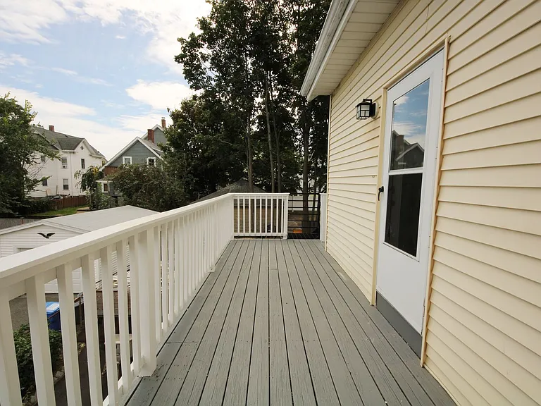 91 Cushing St — Photo 10