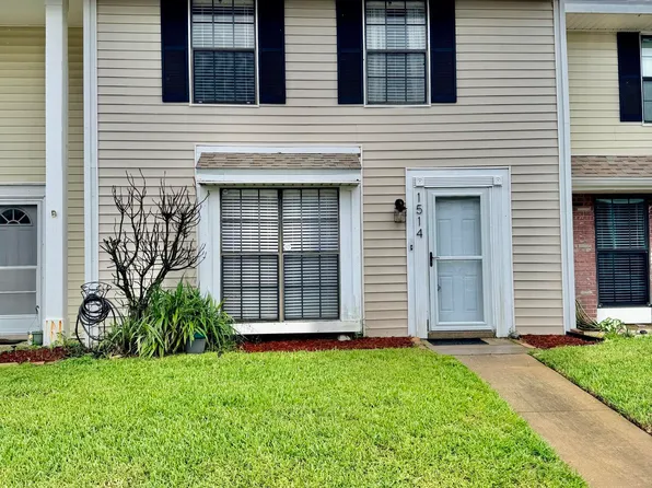 1514 Manor Dr NE, Palm Bay, FL 32905